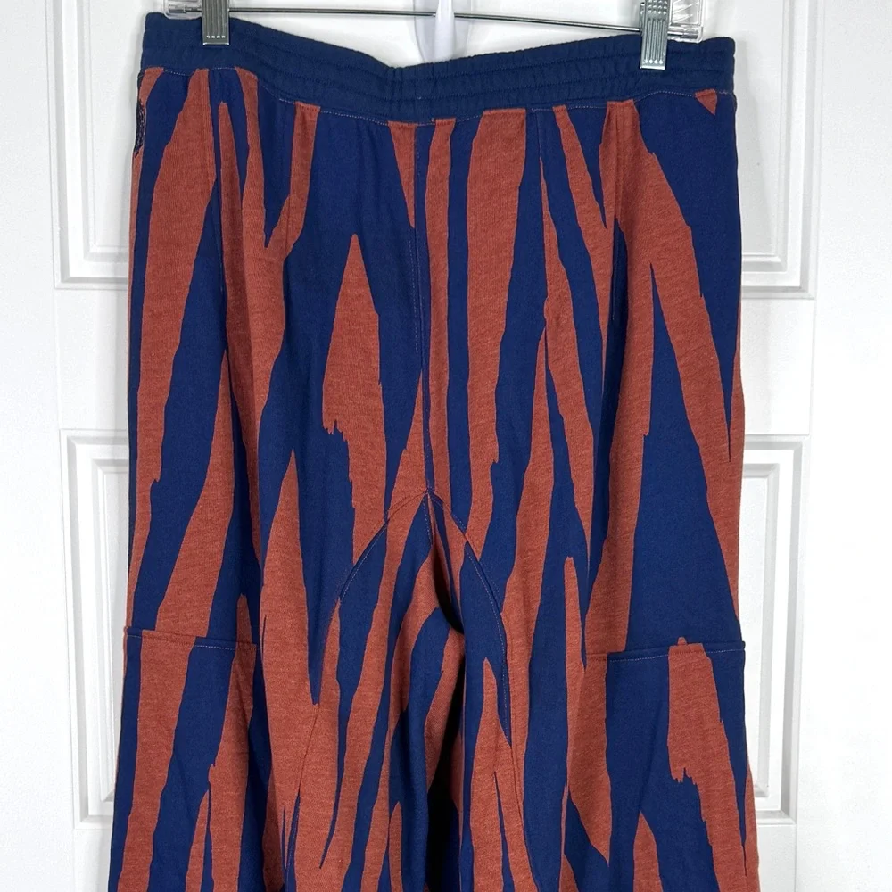 FREE PEOPLE FP Movement Baller Printed Pants NEW Size M Blue Orange NEW